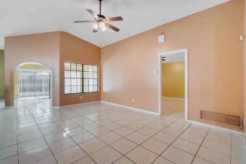 11129-hambley-avenue--orlando--fl-32837---10.jpg