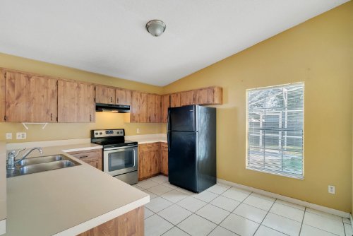 11129-hambley-avenue--orlando--fl-32837---15.jpg