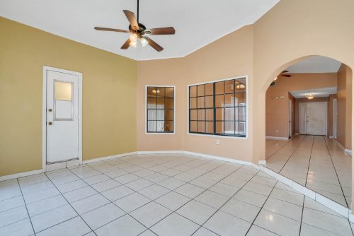 11129-hambley-avenue--orlando--fl-32837---19.jpg