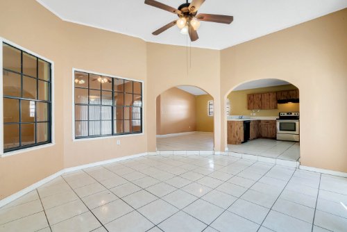 11129-hambley-avenue--orlando--fl-32837---20.jpg