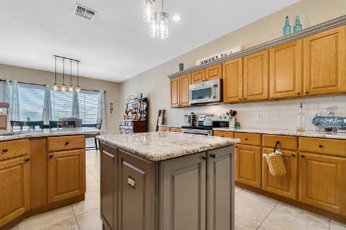 9925-spring-lake-drive--clermont--fl-34711---21.jpg