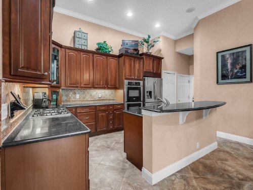 11952-camden-park-drive--windermere--fl-34786---25.jpg