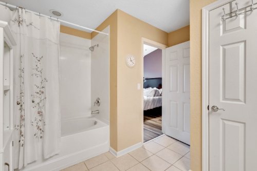 1151-loyola-court--sanford--fl-32771---08.jpg