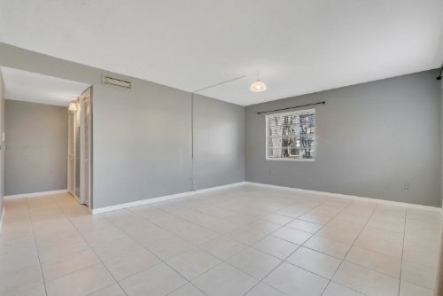 2525-n-alafaya-trail-unit--47--orlando--fl-32826---14.jpg