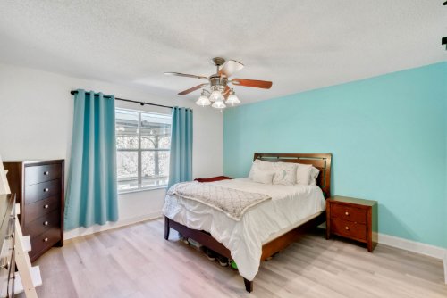 1211-east-esther-street--orlando--fl-32806---04.jpg