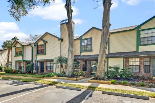 2857-harbour-grace-court--apopka--fl-32703---02.jpg