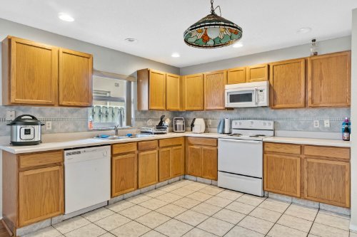 3114-holland-drive--orlando--fl-32825---interior---04.jpg