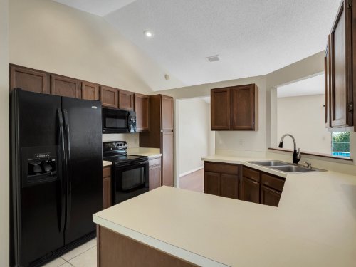 1061-mckinnon-avenue--oviedo--fl-32765---16.jpg
