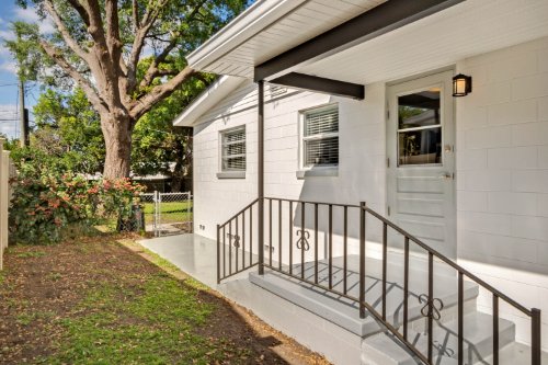 2901-clemwood-street--orlando--fl-32803---06.jpg