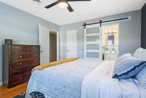 2901-clemwood-street--orlando--fl-32803---09.jpg