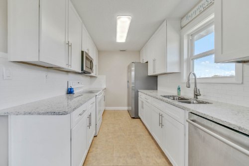 2775-apaloosa-trail--deltona--fl-32738---08.jpg