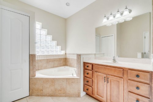 907-locust-street--new-smyrna-beach--fl-32169---10.jpg