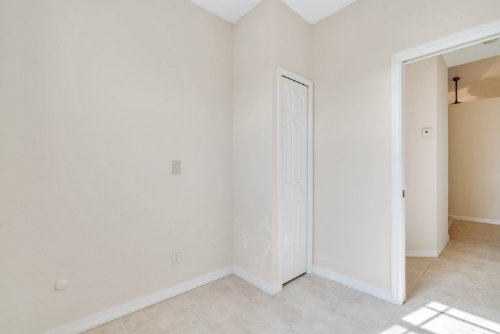 907-locust-street--new-smyrna-beach--fl-32169---14.jpg