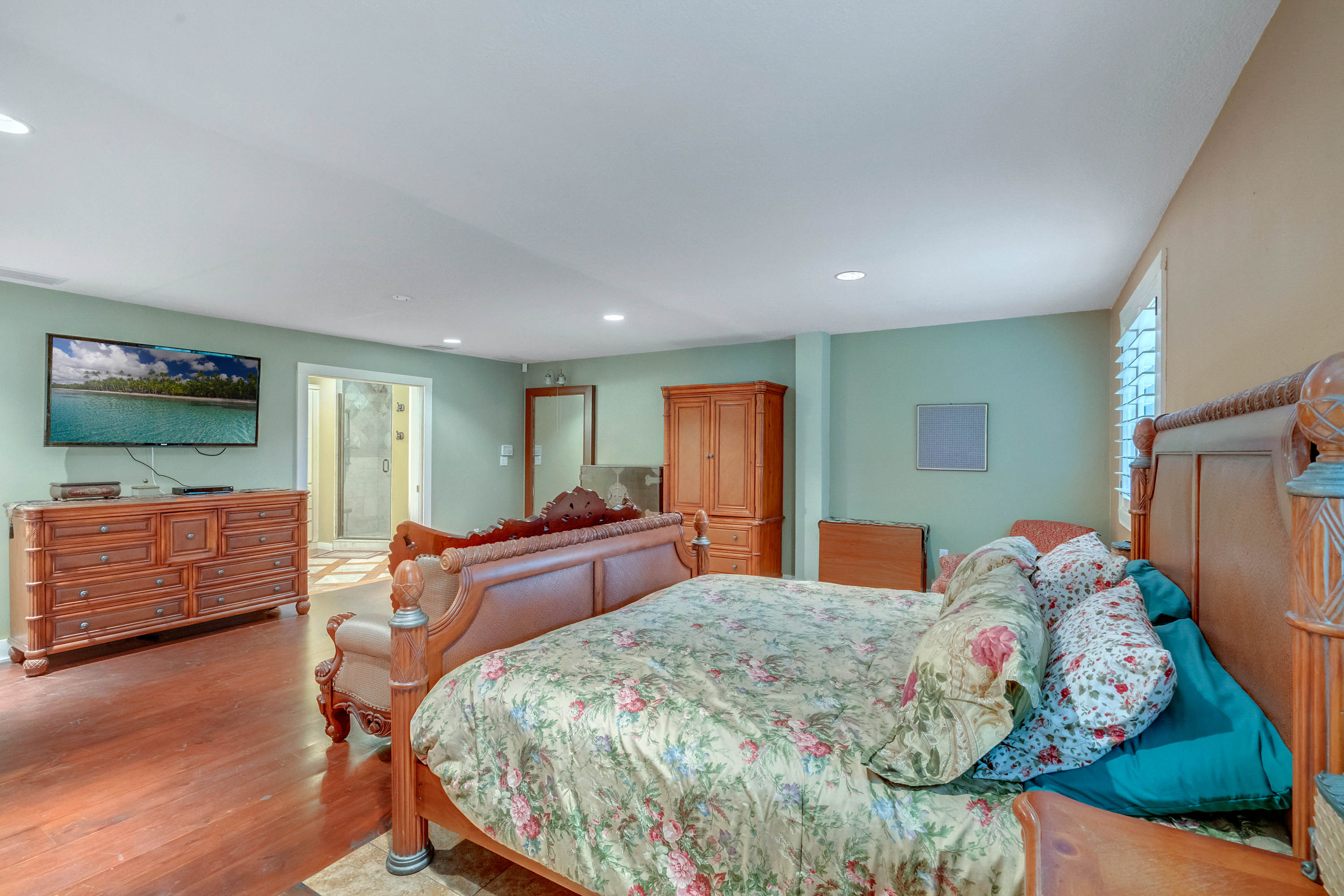 334-savta-point--sanford--fl-32771---indoor---06.jpg