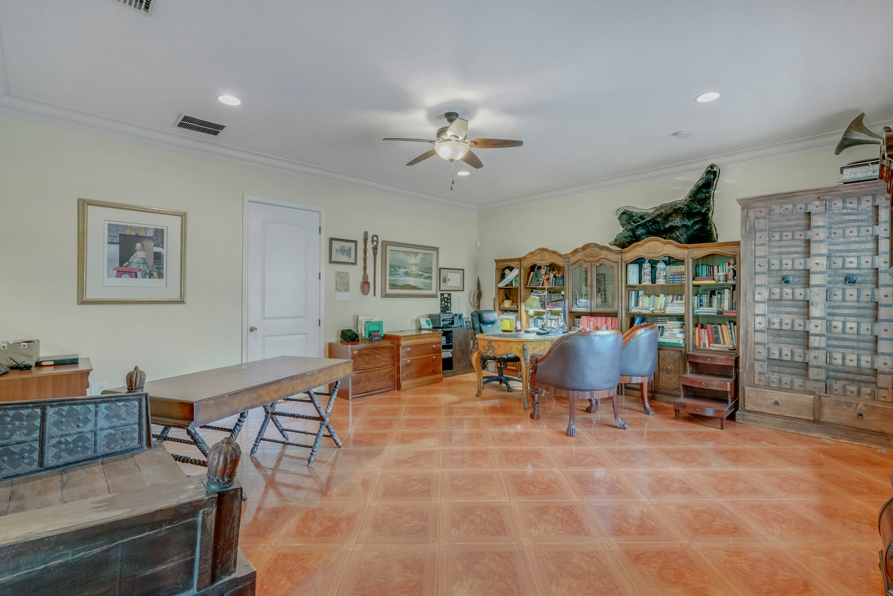 334-savta-point--sanford--fl-32771---indoor---12.jpg