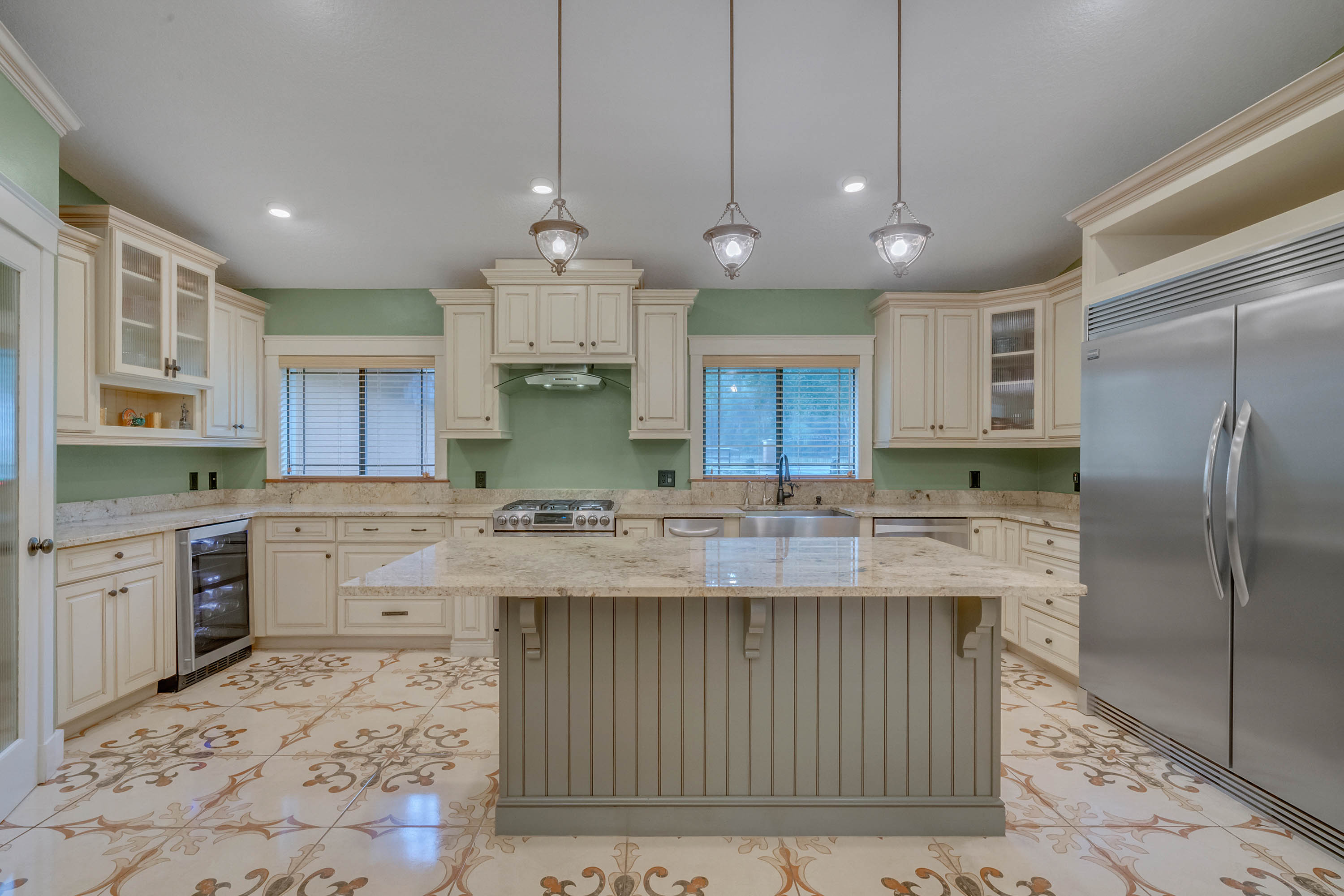 334-savta-point--sanford--fl-32771---indoor---16.jpg