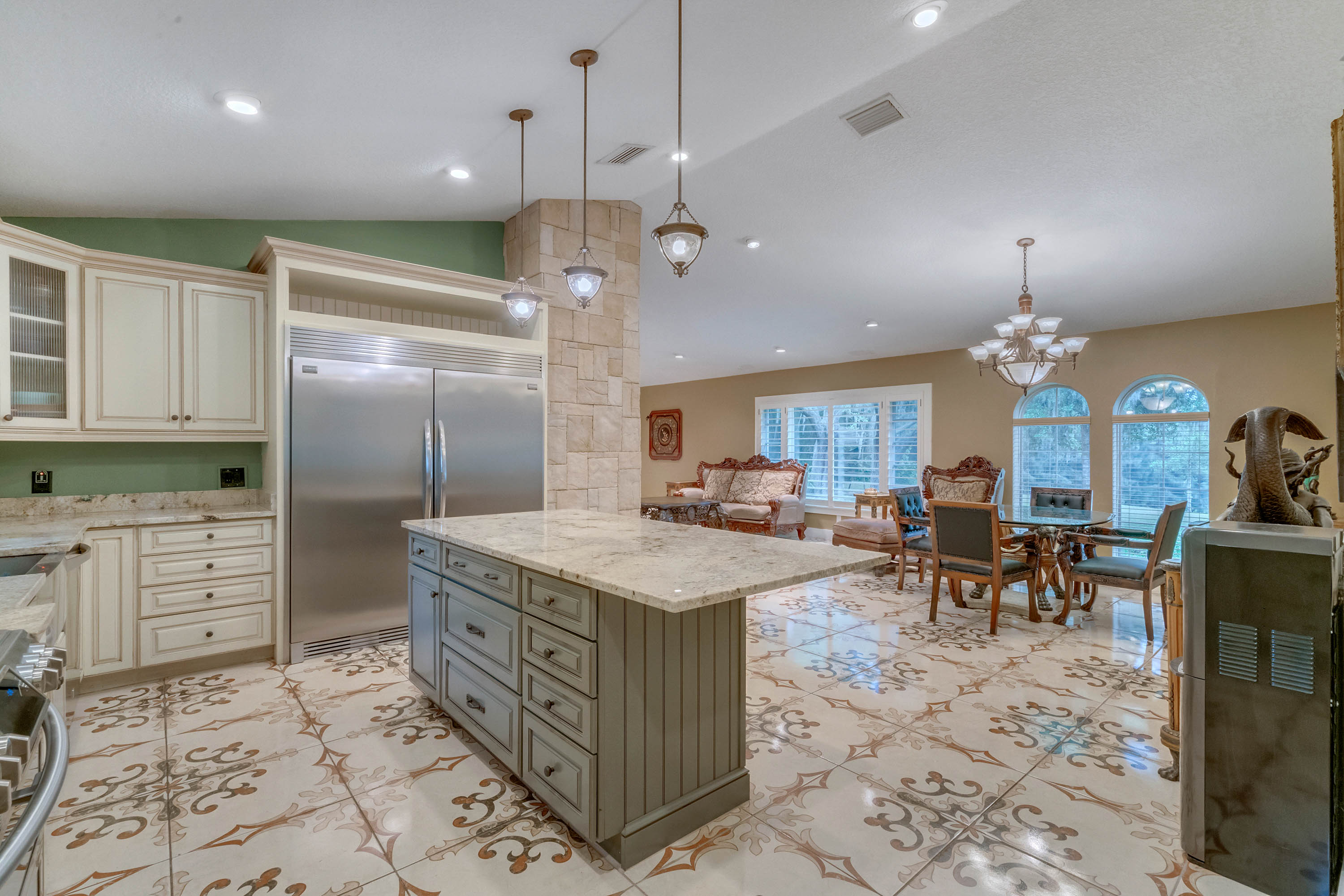 334-savta-point--sanford--fl-32771---indoor---19.jpg