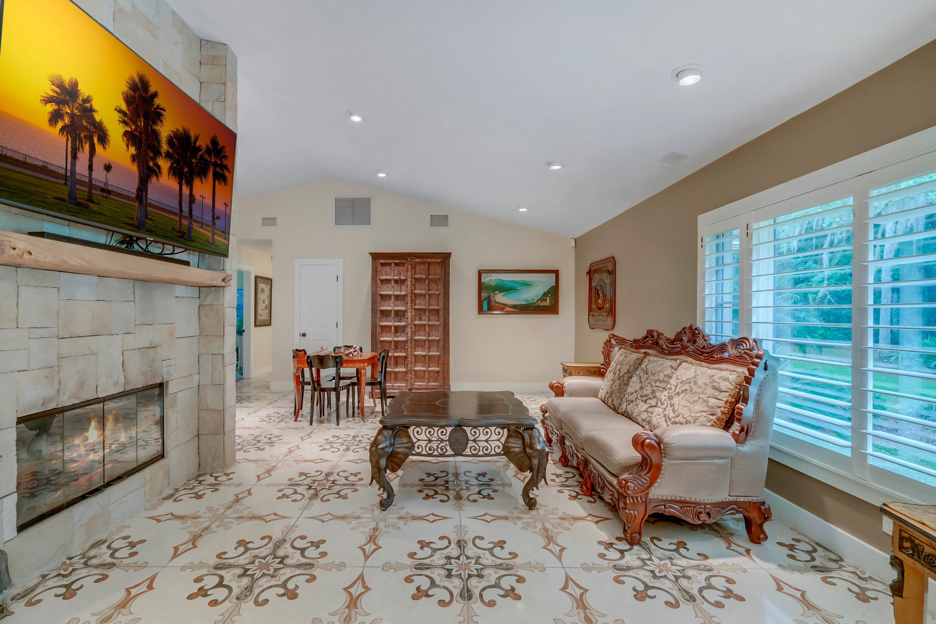 334-savta-point--sanford--fl-32771---indoor---24.jpg