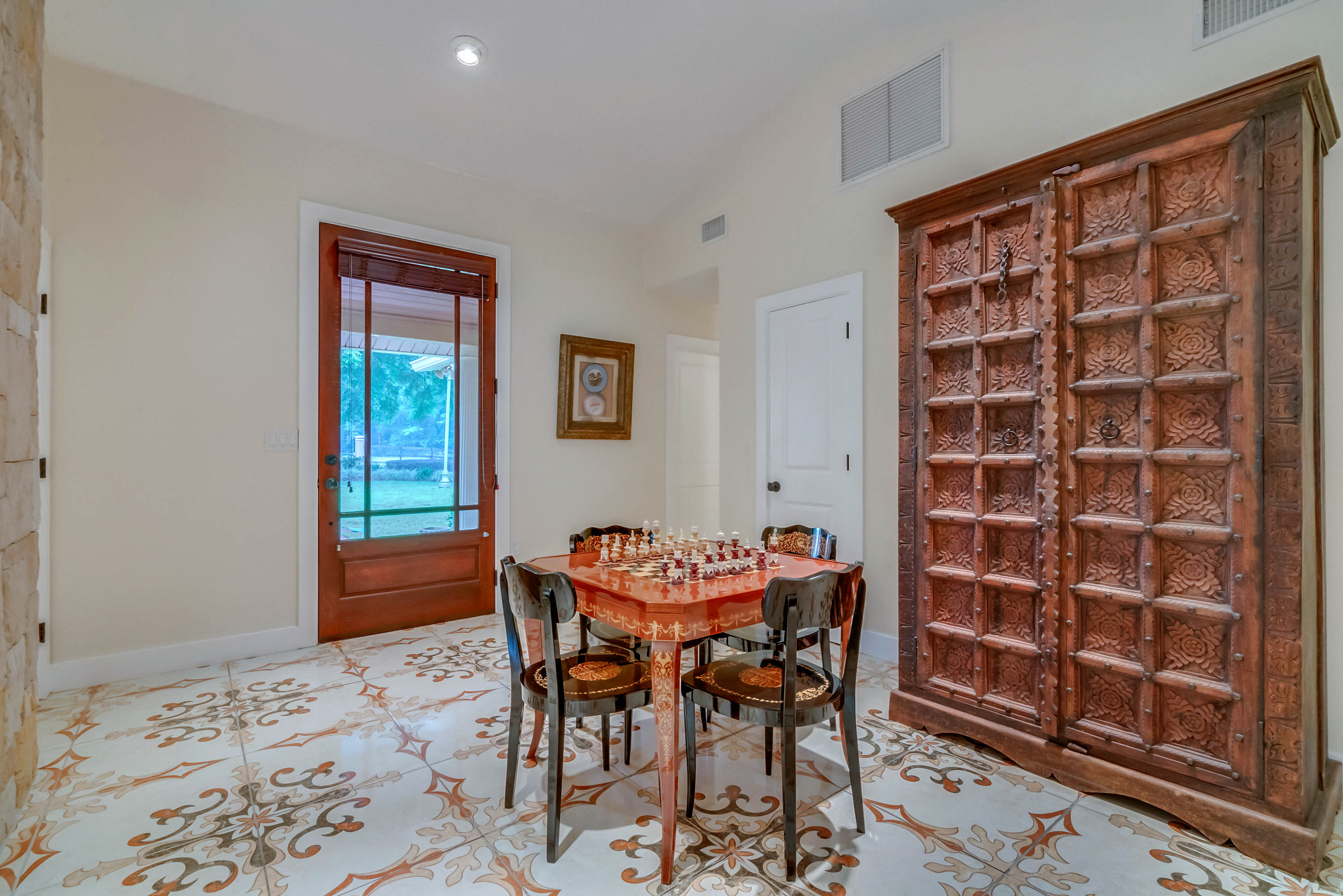 334-savta-point--sanford--fl-32771---indoor---26.jpg