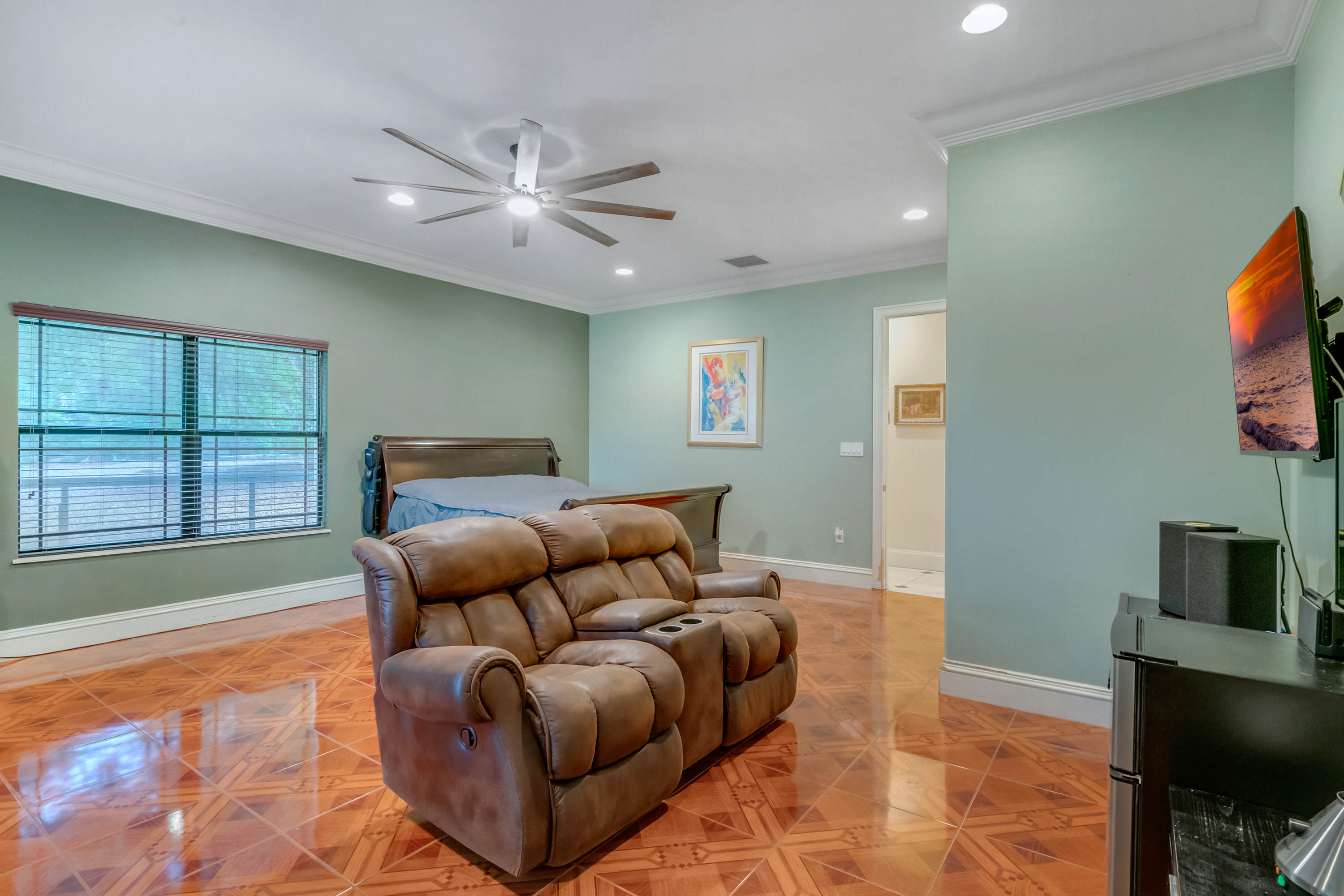 334-savta-point--sanford--fl-32771---indoor---40.jpg