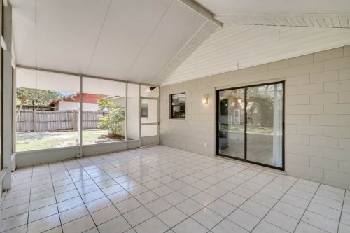 7927-barrowood-street--orlando--fl-32835---24.jpg