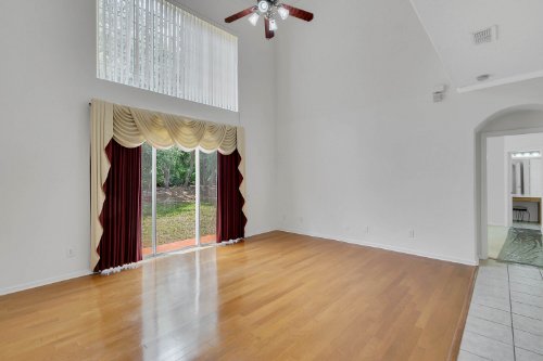 2333-blossomwood-drive--oviedo--fl-32765---28.jpg