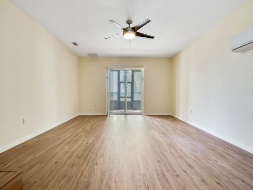 10393-hart-branch-circle--orlando--fl-32832---05.jpg