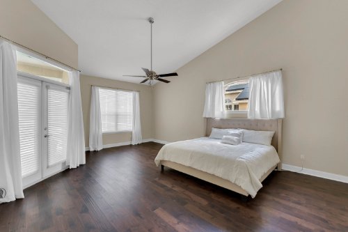 9350-wickham-way--orlando--fl-32836---03.jpg