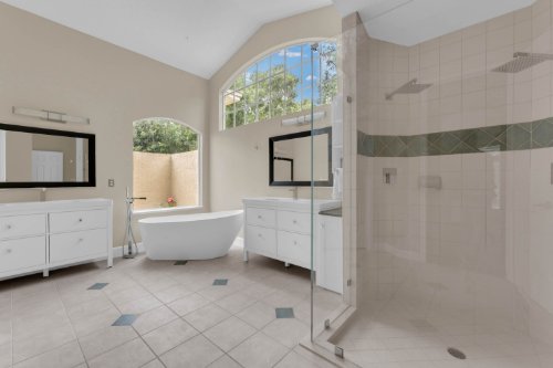 9350-wickham-way--orlando--fl-32836---06.jpg