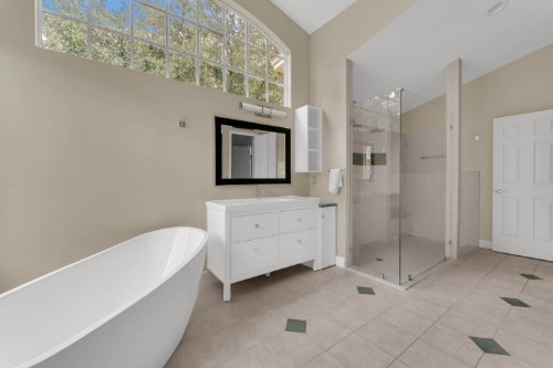 9350-wickham-way--orlando--fl-32836---07.jpg