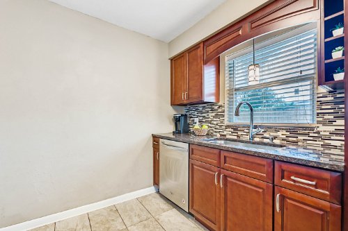 1423-brook-drive--titusville--fl-32780---13.jpg