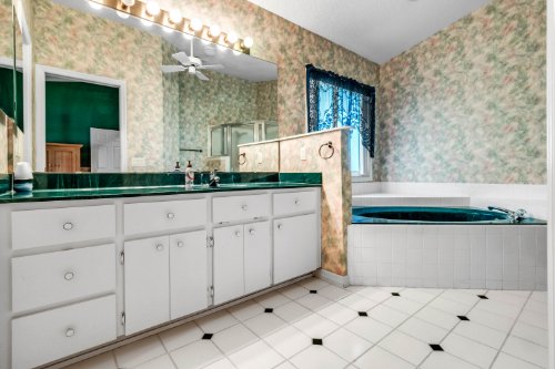 5333-royal-stuart-court--leesburg--fl-34748---04.jpg