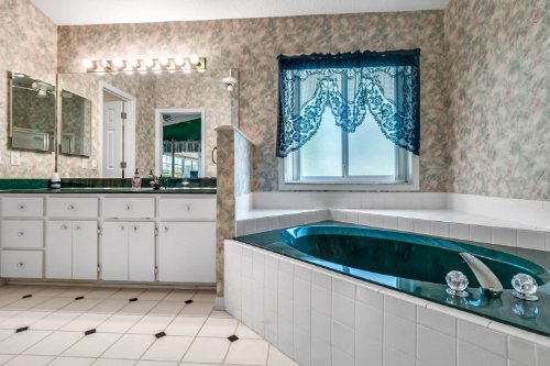 5333-royal-stuart-court--leesburg--fl-34748---07.jpg