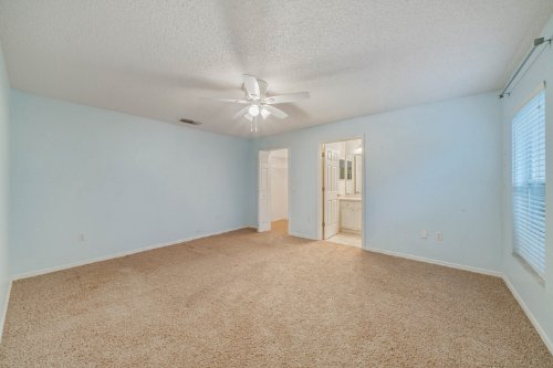 213-autumn-ridge-road--deltona--fl-32725---26.jpg