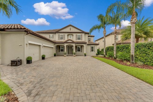 14375-united-colonies-drive--winter-garden--fl-34787---02---remove-basketball-hoop.jpg