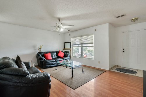 911-lejay-street--orlando--fl-32825---18.jpg