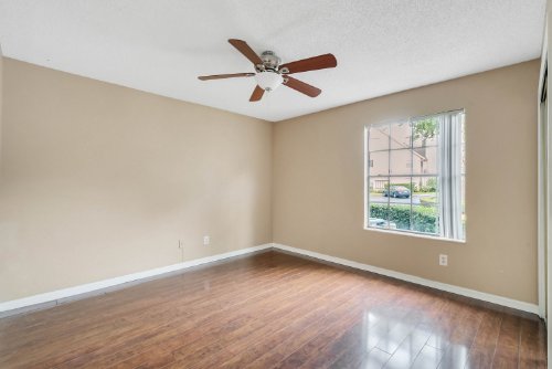 575-bloomington-court---21--altamonte-springs--fl-32714---09.jpg