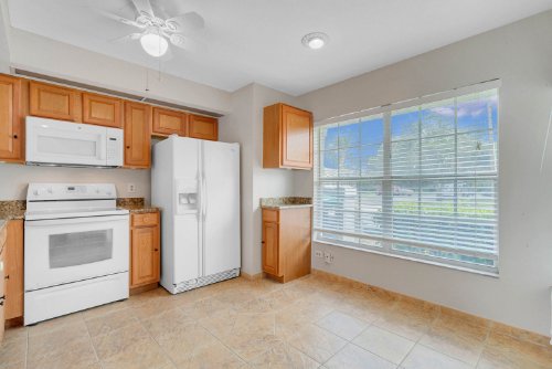 13539-summerton-drive--orlando--fl-32824---20.jpg