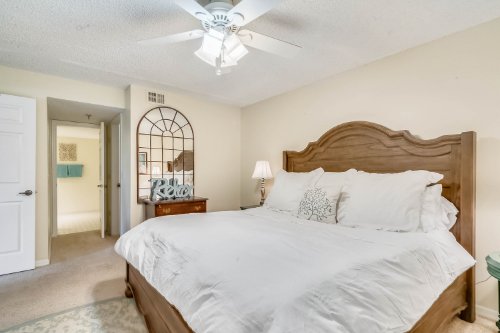 6713-turtlemound-road--unit-310--new-smyrna-beach--fl-32169---06.jpg