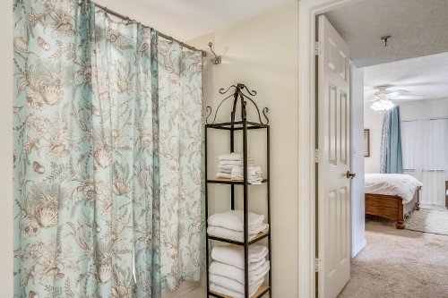 6713-turtlemound-road--unit-310--new-smyrna-beach--fl-32169---08.jpg