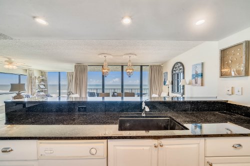 6713-turtlemound-road--unit-310--new-smyrna-beach--fl-32169---13.jpg