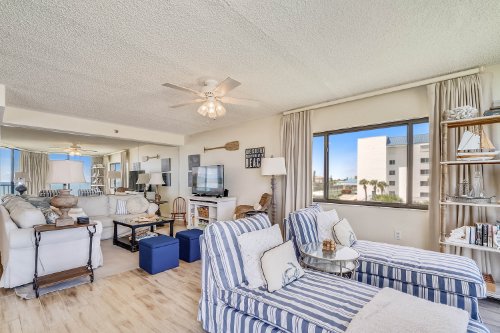6713-turtlemound-road--unit-310--new-smyrna-beach--fl-32169---17.jpg