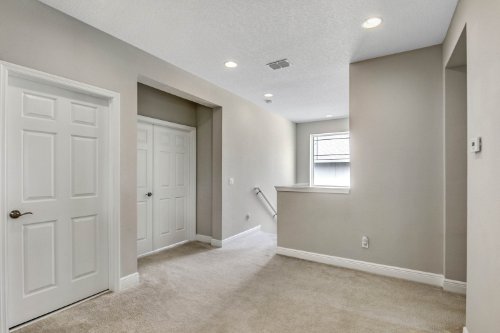 15682-citrus-heights-drive--winter-garden--fl-34787---17.jpg