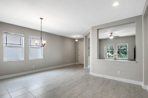 15682-citrus-heights-drive--winter-garden--fl-34787---19.jpg