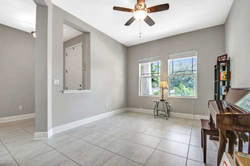 15682-citrus-heights-drive--winter-garden--fl-34787---21.jpg