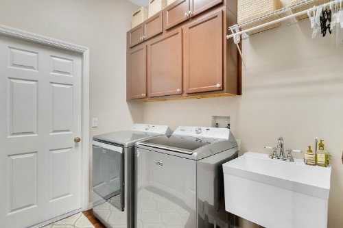 714-regina-circle--oakland--fl-34787---28.jpg