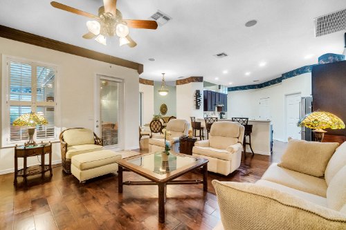 714-regina-circle--oakland--fl-34787---31.jpg