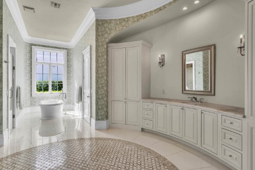 10114-enchanted-oak-drive--golden-oak--fl-32836---11.jpg