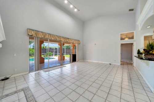 7413-park-springs-circle--orlando--fl-32835---22.jpg