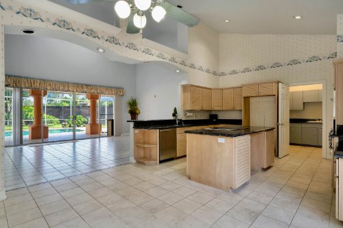 7413-park-springs-circle--orlando--fl-32835---23.jpg